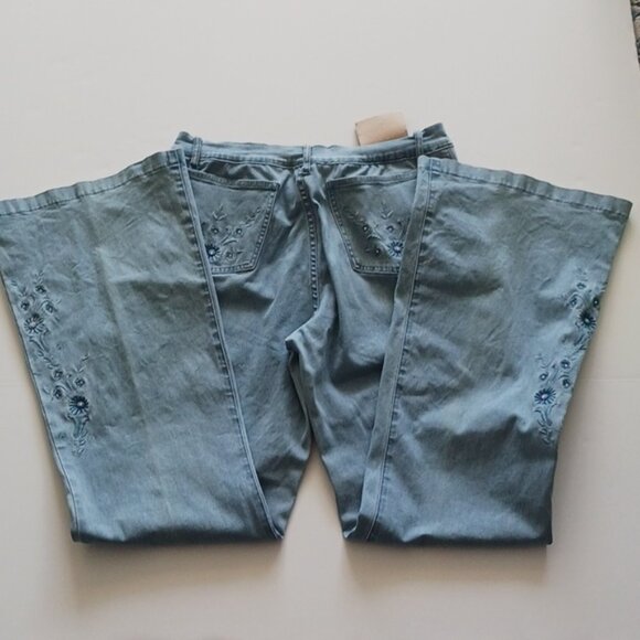 LAFEI- NIER Woman's Jeans Light Blue W Swarovski Crystals - Picture 9 of 16